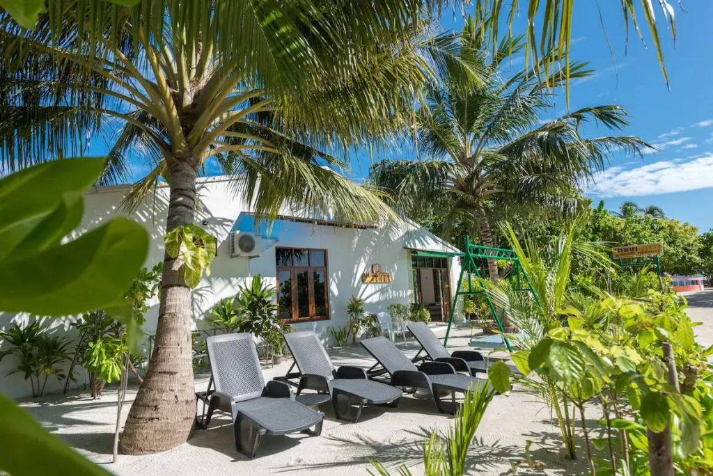 Гураиду (Атолл Каафу): Ithaa Beach Maldives 