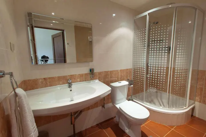 Севан: Отель Best Western Bohemian Resort