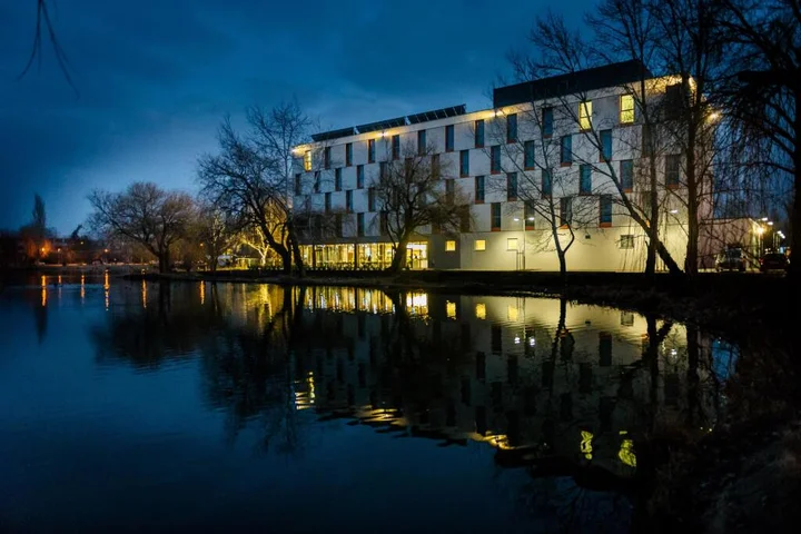 Севан: Отель Best Western Bohemian Resort