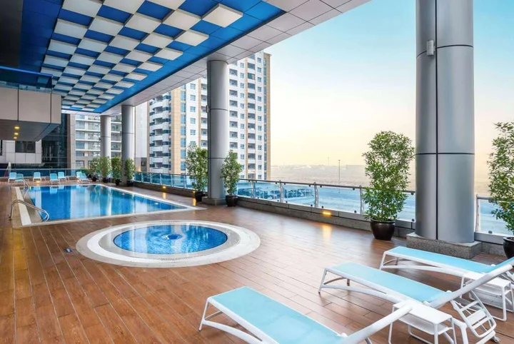 Дубай: Отель Ramada by Wyndham Dubai Barsha Heights