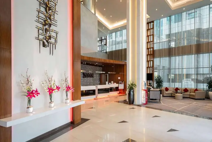 Отель Ramada by Wyndham Dubai Barsha Heights — фото 2