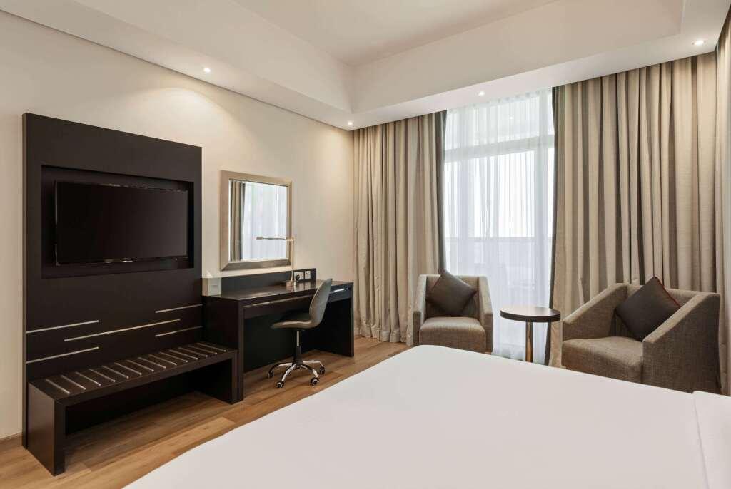 Отель Ramada by Wyndham Dubai Barsha Heights — фото 4