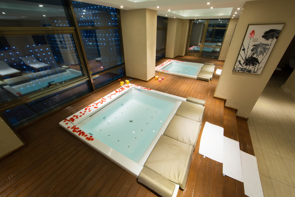 Баку: Отель Qafqaz Baku City Hotel and Residences