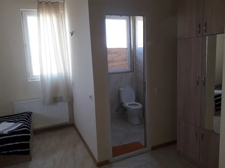 Тбилиси: Hotel Ivertubani