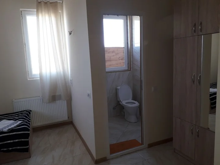 Тбилиси: Hotel Ivertubani