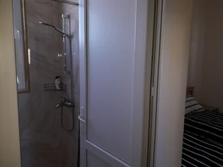 Тбилиси: Hotel Ivertubani