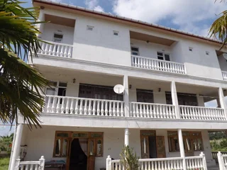 Батуми: Guest House White House