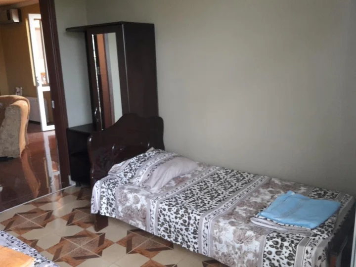 Батуми: Guest House White House