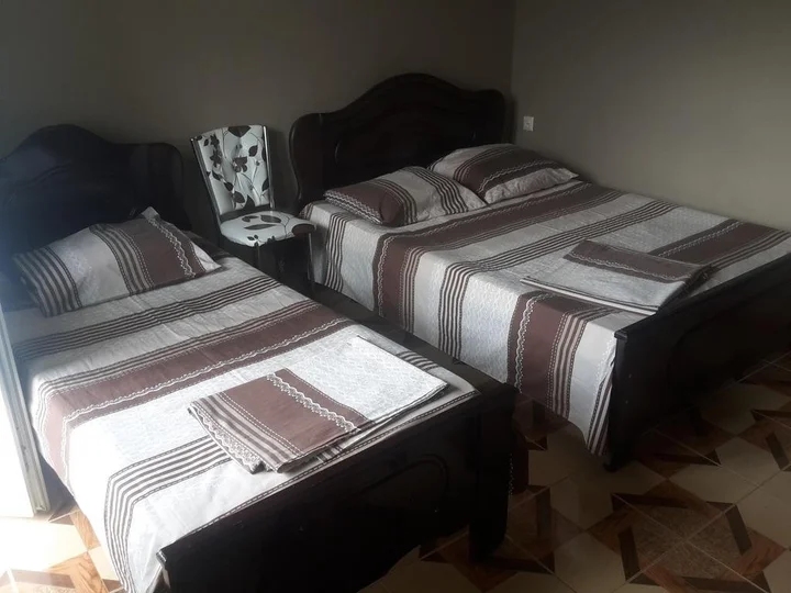 Батуми: Guest House White House