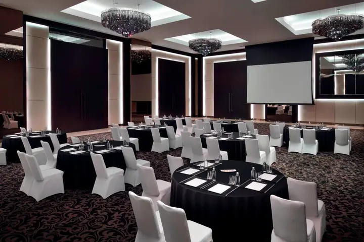 Дубай: JW Marriott Marquis Hotel Dubai