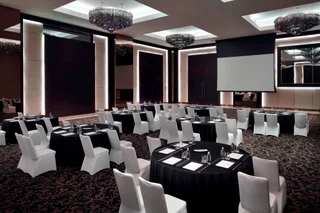 Дубай: JW Marriott Marquis Hotel Dubai