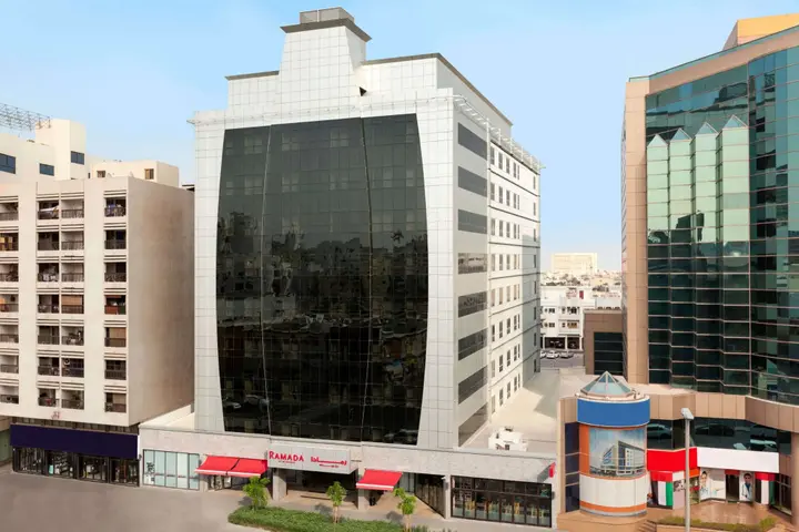 Дубай: Ramada by Wyndham Dubai Deira