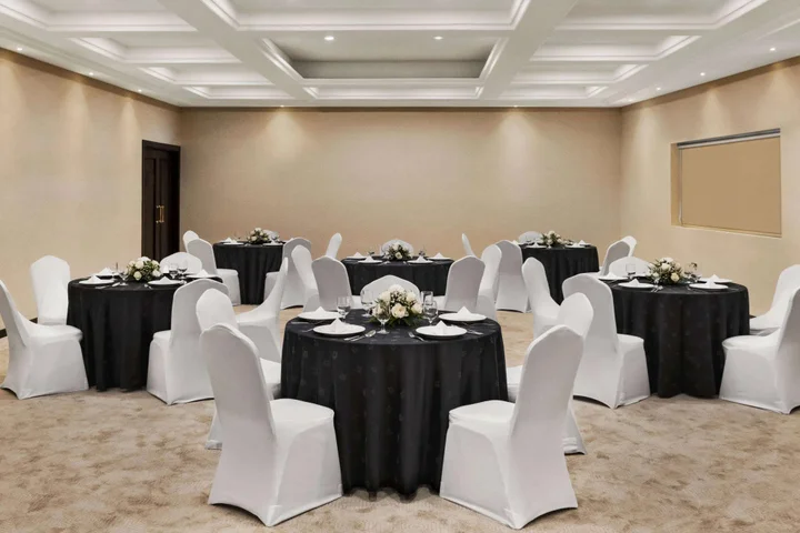 Дубай: Ramada by Wyndham Dubai Deira