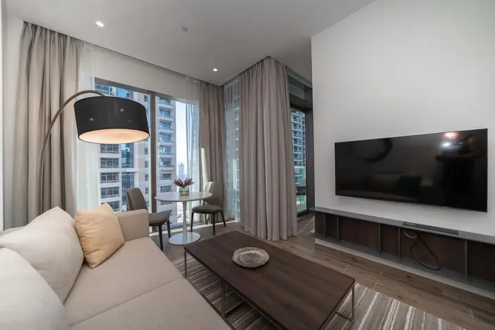 Дубай: Luxurious apartment with prime location