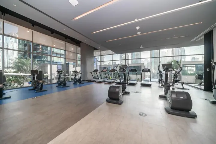 Дубай: Luxurious apartment with prime location