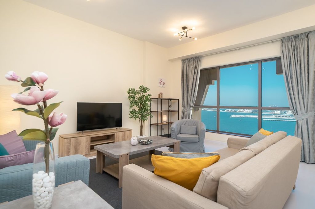 Дубай: Fantastic sea views apartment