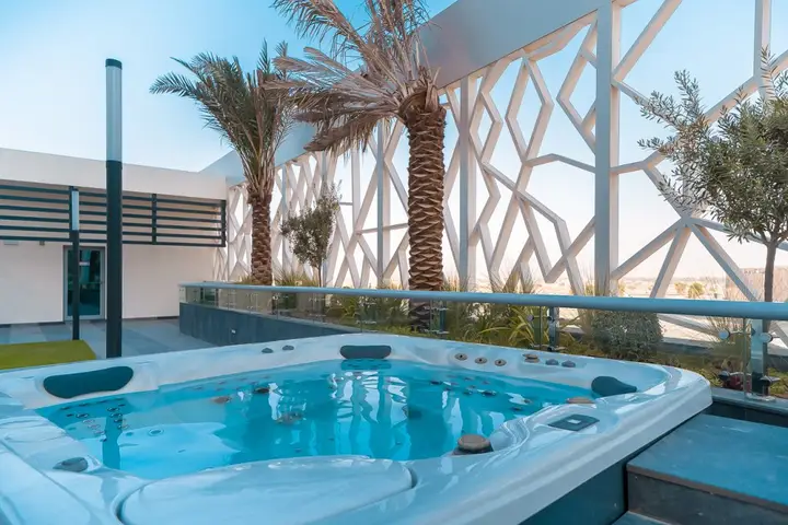 A gem w/balcony and views to the desert — фото 6