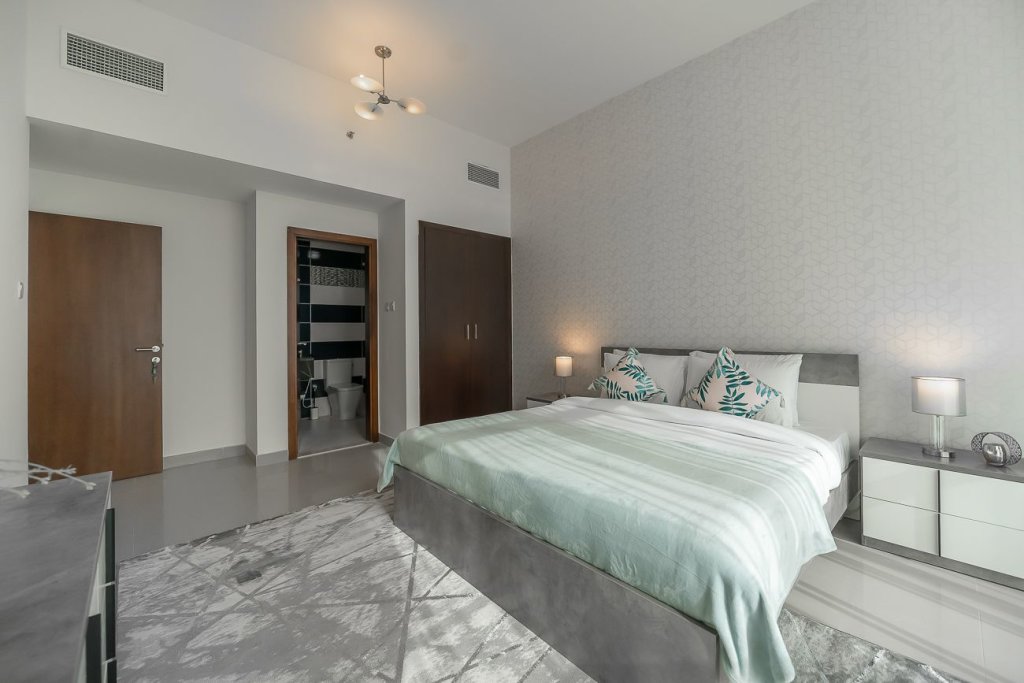 Дубай: Glamorous fully equipped apartment in Oudah Tower