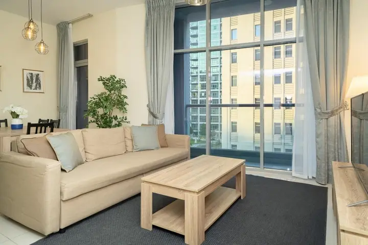 Дубай: Gorgeous apartment with Marina view