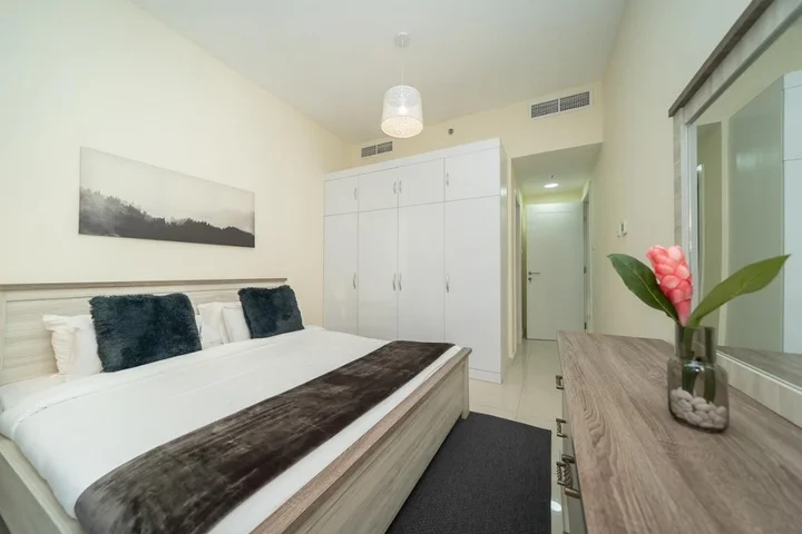 Дубай: Gorgeous apartment with Marina view