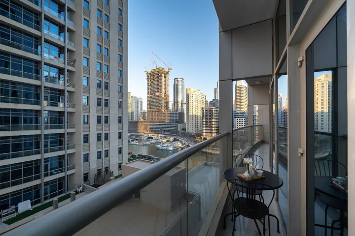 Дубай: Gorgeous apartment with Marina view