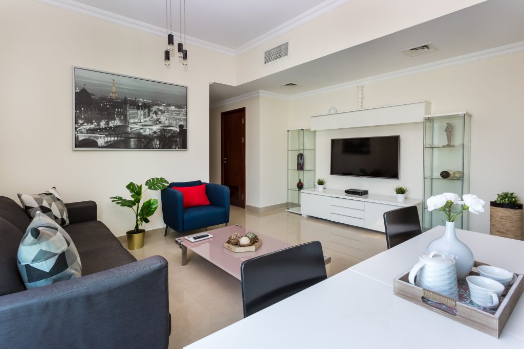 Дубай: Modern and bright 1 BR apartment amazing views