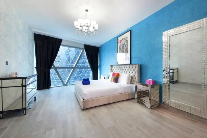 Upgraded One Bedroom IN Park Tower - DIFC — фото 6