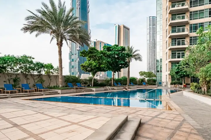 Дубай: Design two bedroom apartment close to Burj Khalifa
