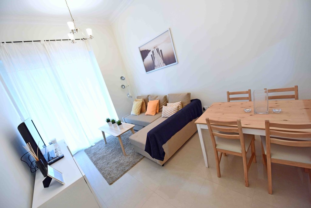 Дубай: 1BR Apartment in Dubai Marina Amazing Balcony