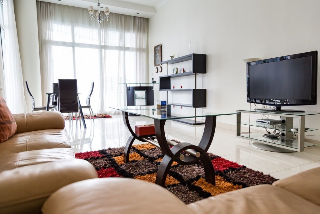 Дубай: Water views from deluxe apartment in Dubai Marina