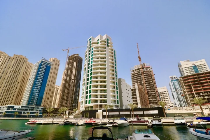 Дубай: Water views from deluxe apartment in Dubai Marina