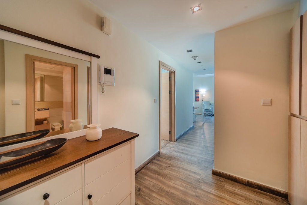 Дубай: Great Apartment - Park Island Building