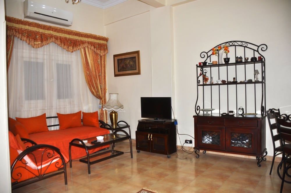 Луксор: Karnak Flats