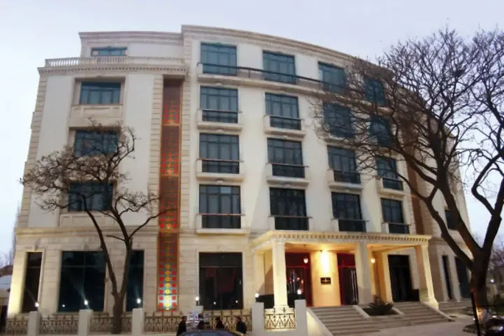 Шеки: Sheki Saray Hotel 