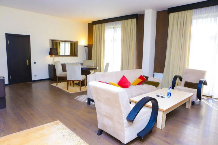 Шеки: Sheki Saray Hotel 