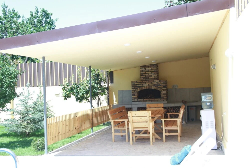 Ереван: Villa Quattro - Villa with Open Pool and Eco Garden
