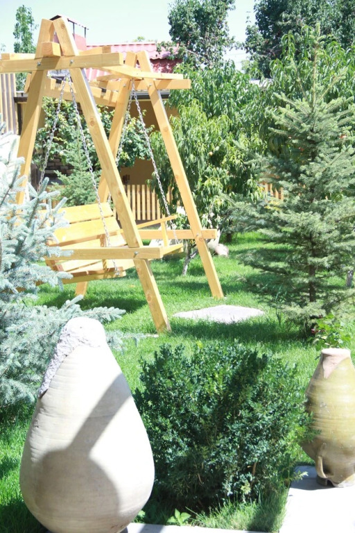 Ереван: Villa Quattro - Villa with Open Pool and Eco Garden