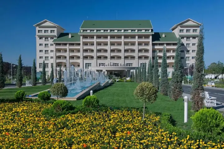 Габала: Отель Qafqaz Riverside