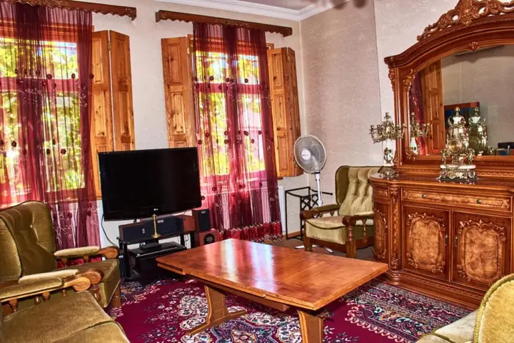 Гори: Svetlana Guest House