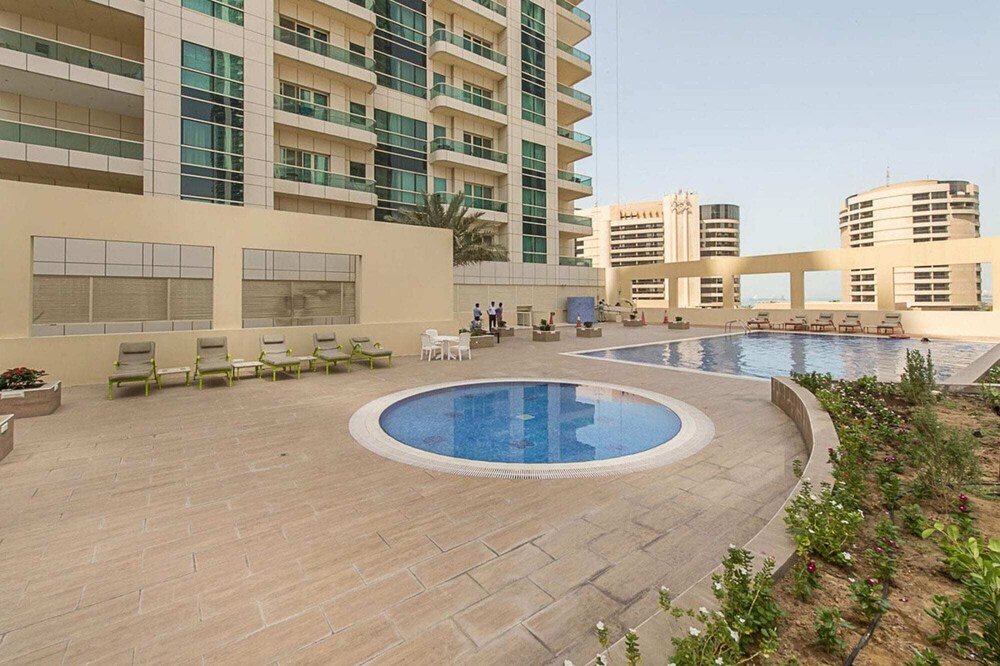 Дубай: Signature Holiday Homes- Zumurud Tower Studio Apartment, Dubai Marina