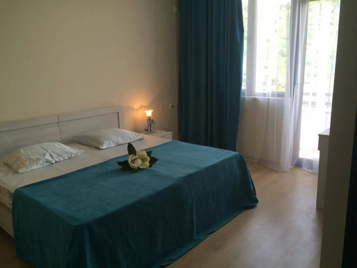 Батуми: Гостевой дом Holiday House Green Cape Batumi