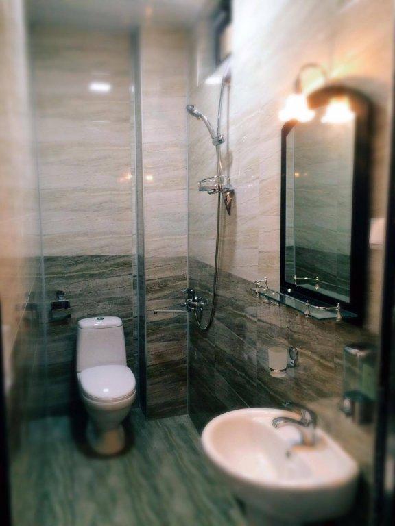 Батуми: Гостевой дом Holiday House Green Cape Batumi
