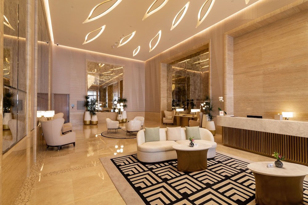 Дубай: Luxury Apartment With Spectacular View of the Palm