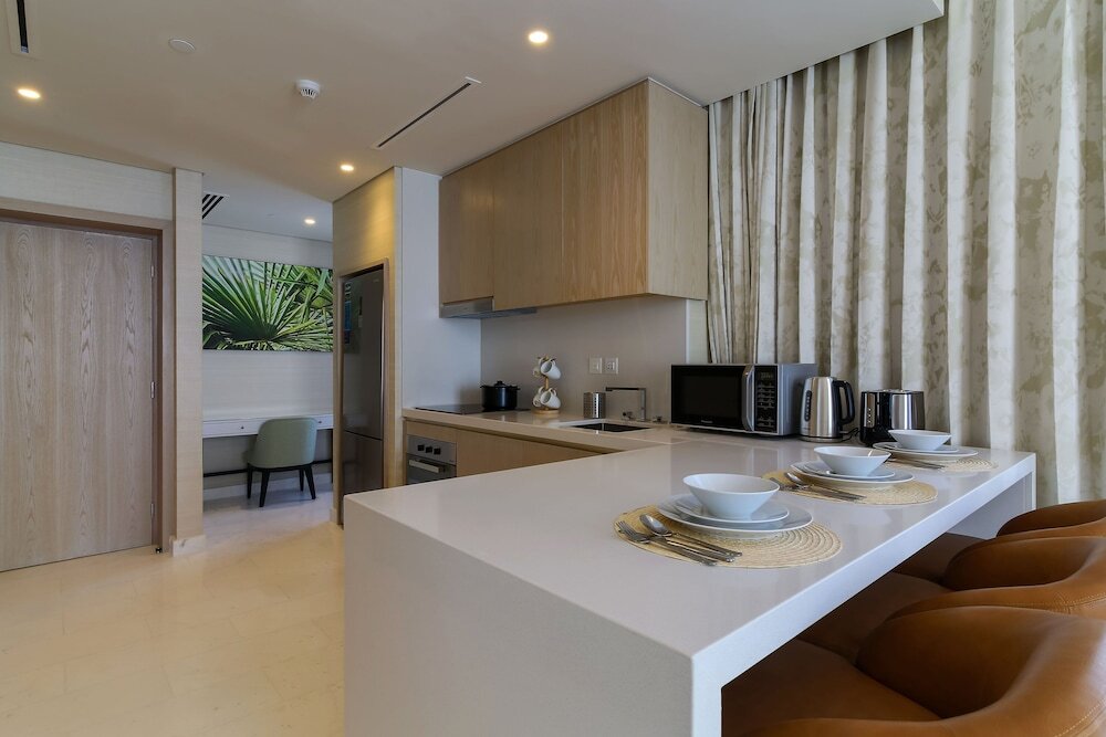 Дубай: Luxury Apartment With Spectacular View of the Palm