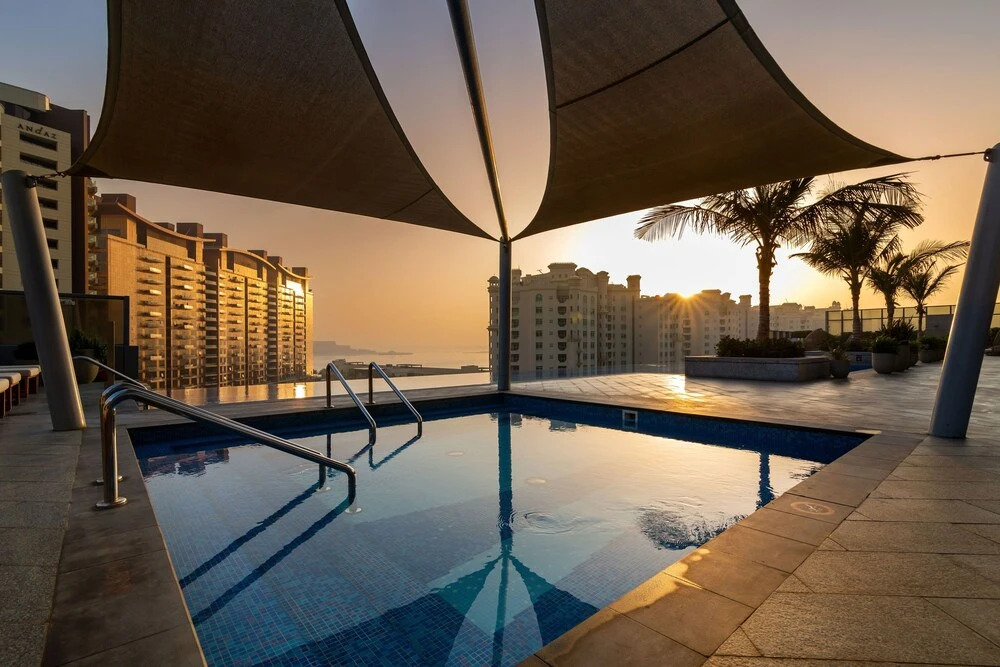 Дубай: Luxury Apartment With Spectacular View of the Palm