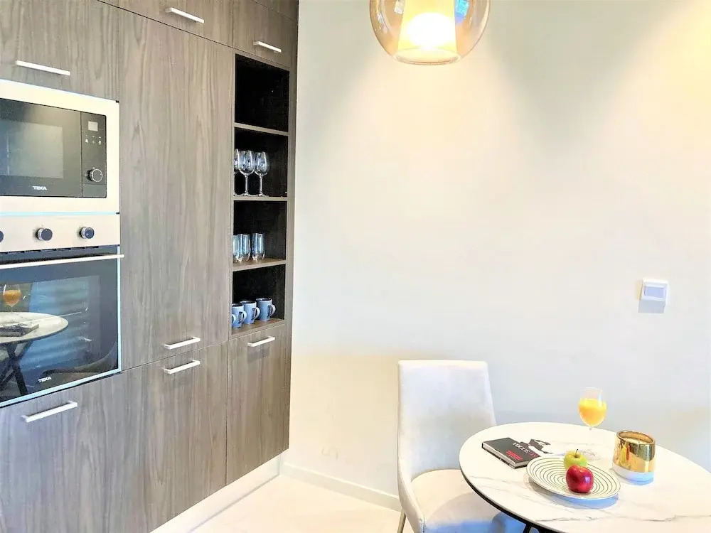 Дубай: Amazing Living With Balcony - Park View JVC