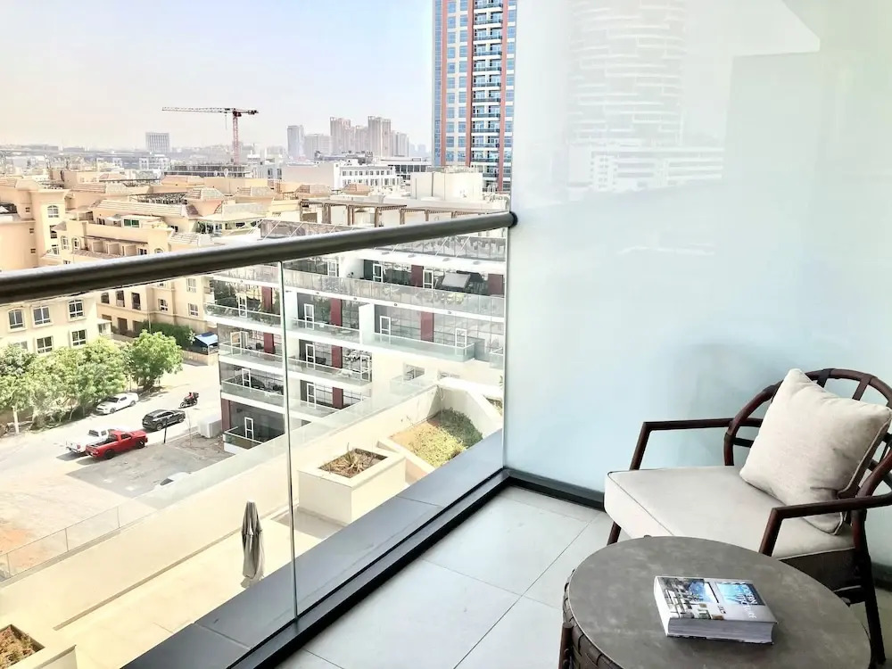 Дубай: Amazing Living in Park View JVC