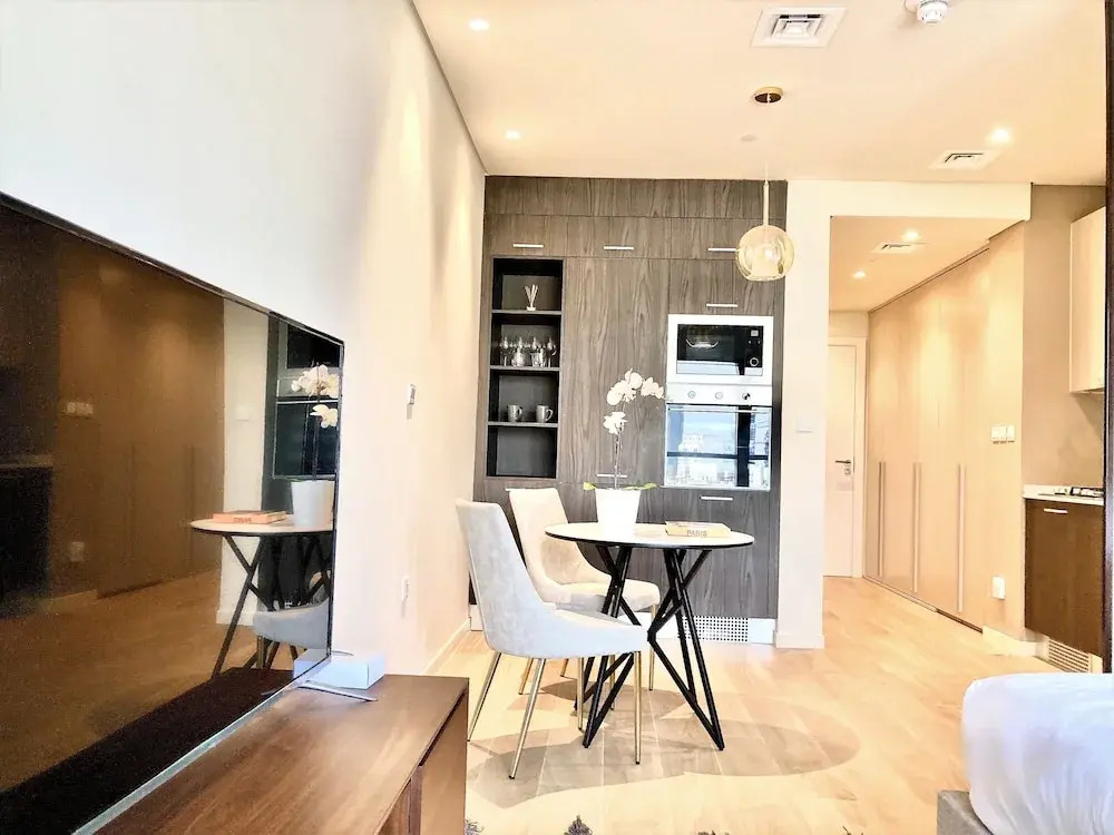 Дубай: Amazing Living in Park View JVC