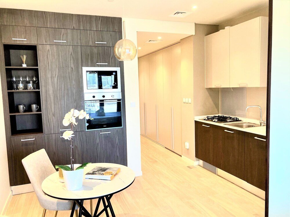 Дубай: Amazing Living in Park View JVC