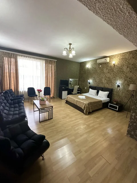 Тбилиси: Отель Qeroli old town